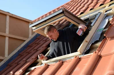 Pose de fenêtres de toit Velux à Ravel